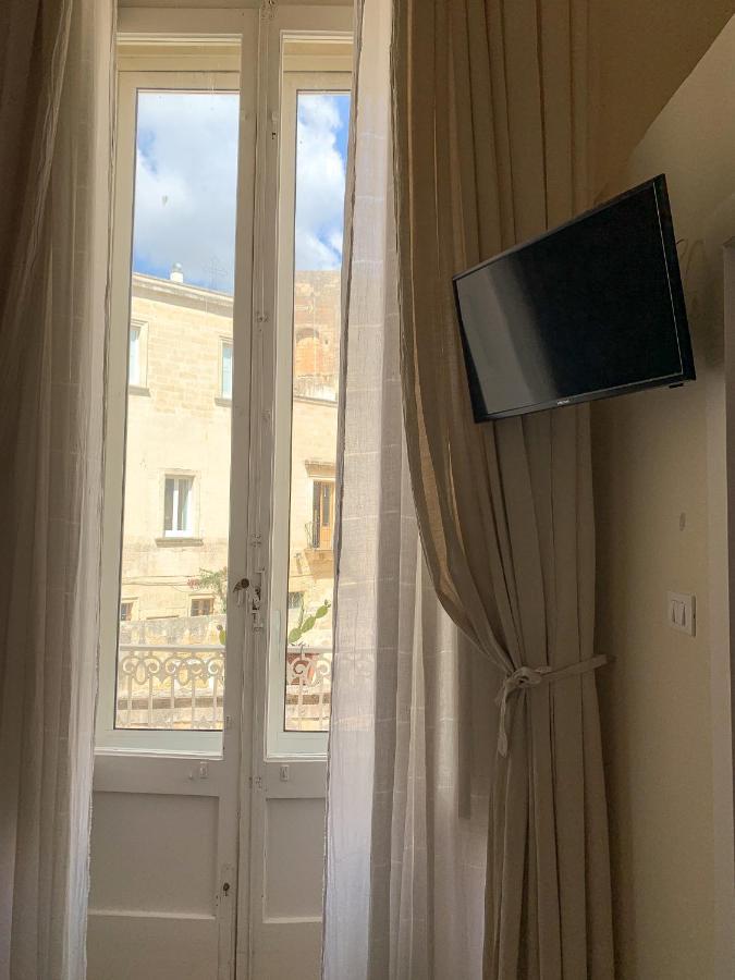 4 Balconi Rooms-Boutique B&B Lecce Exterior photo