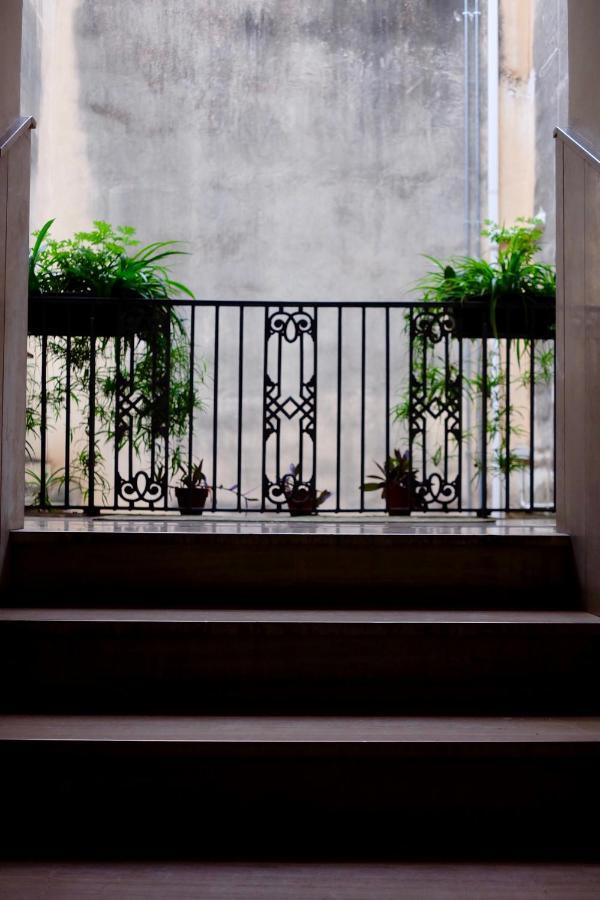 4 Balconi Rooms-Boutique B&B Lecce Exterior photo